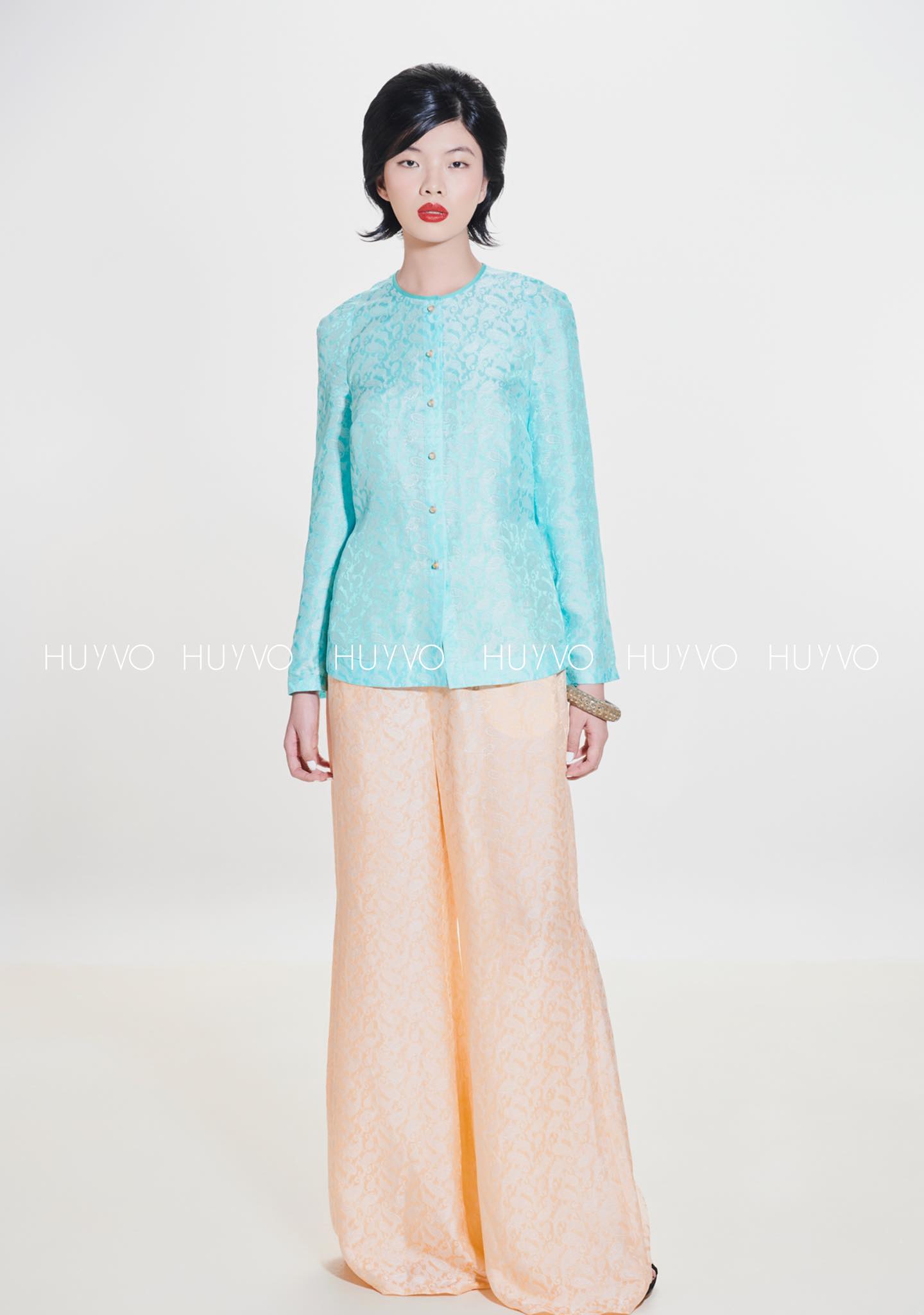 CHỊ HAI – BÀ BA MADEMOISELLE