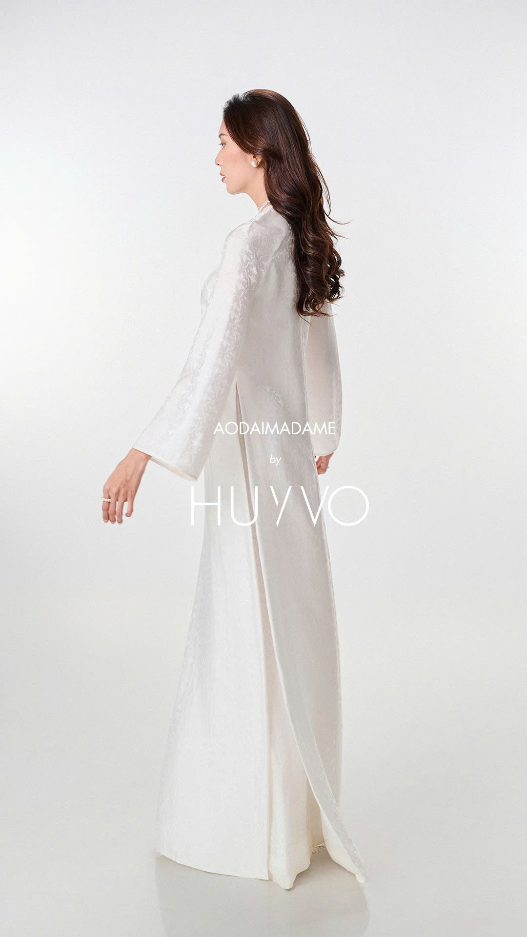 Sắc Trắng Thanh Khiết- Abloom