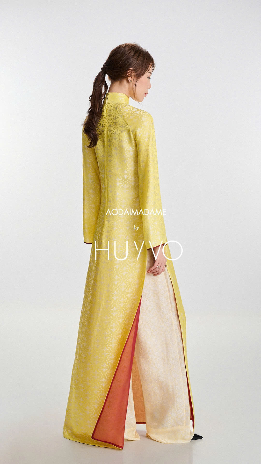 Sắc Vàng Bình Minh – Abloom