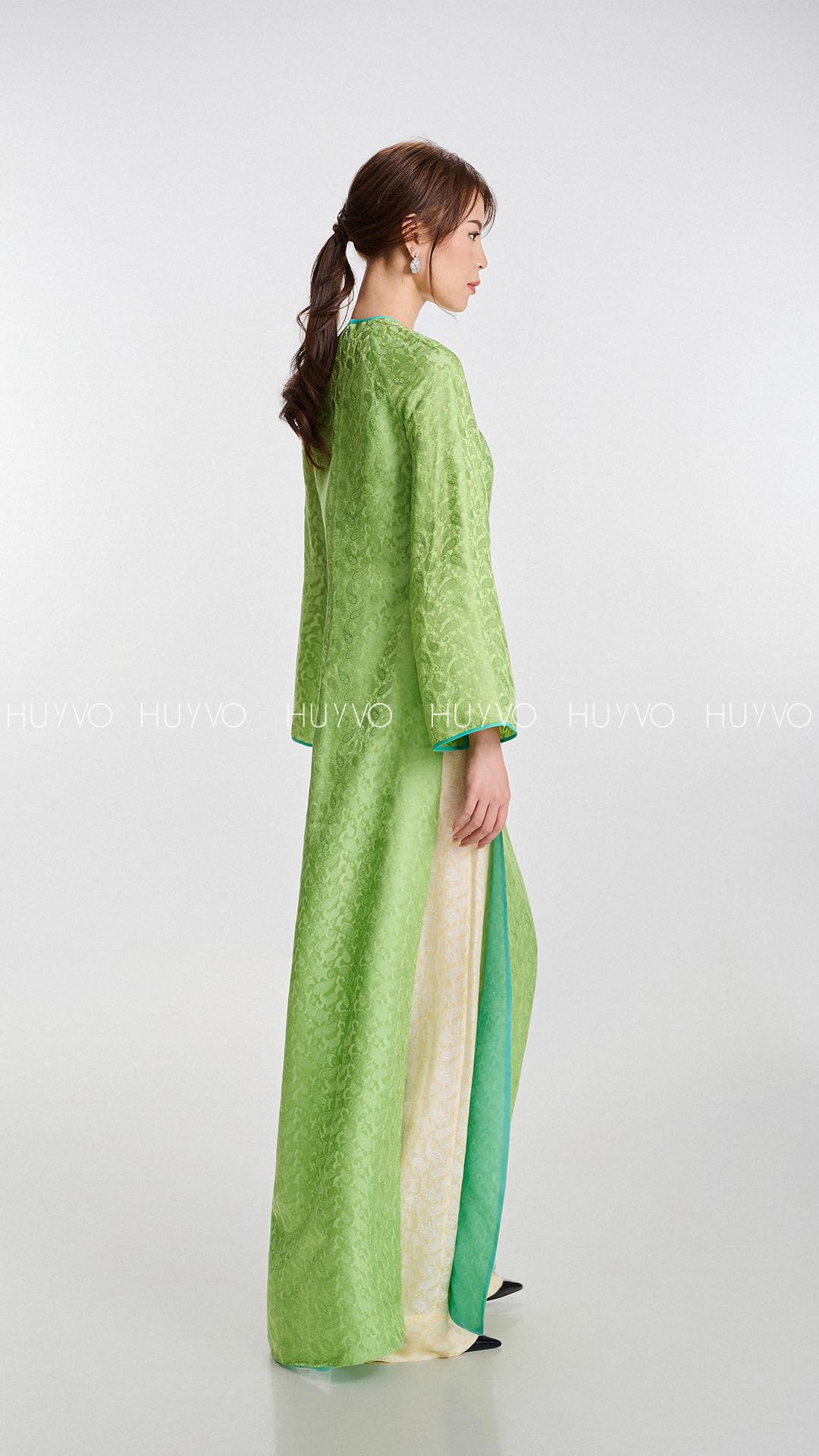 Xanh Cốm – Peacock