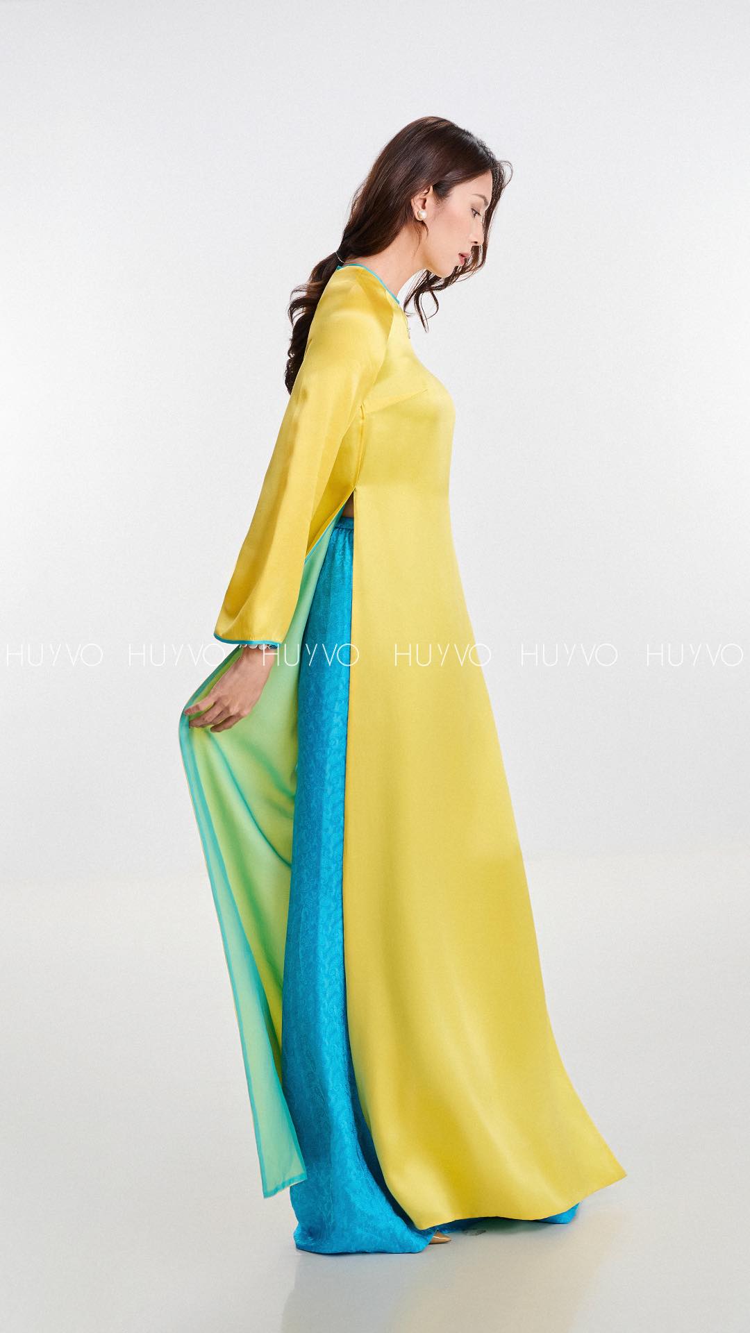 The Imperial Dawn – Charmeuse